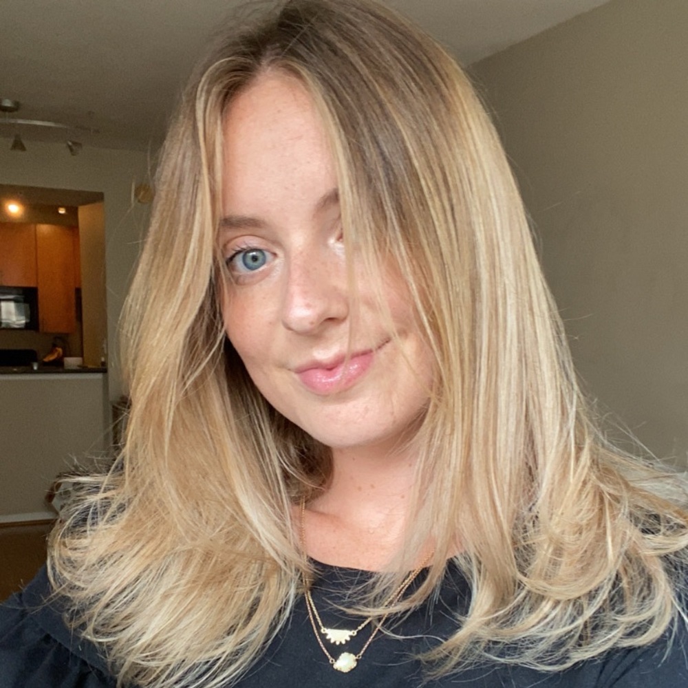 Meet your Posher, Michaela